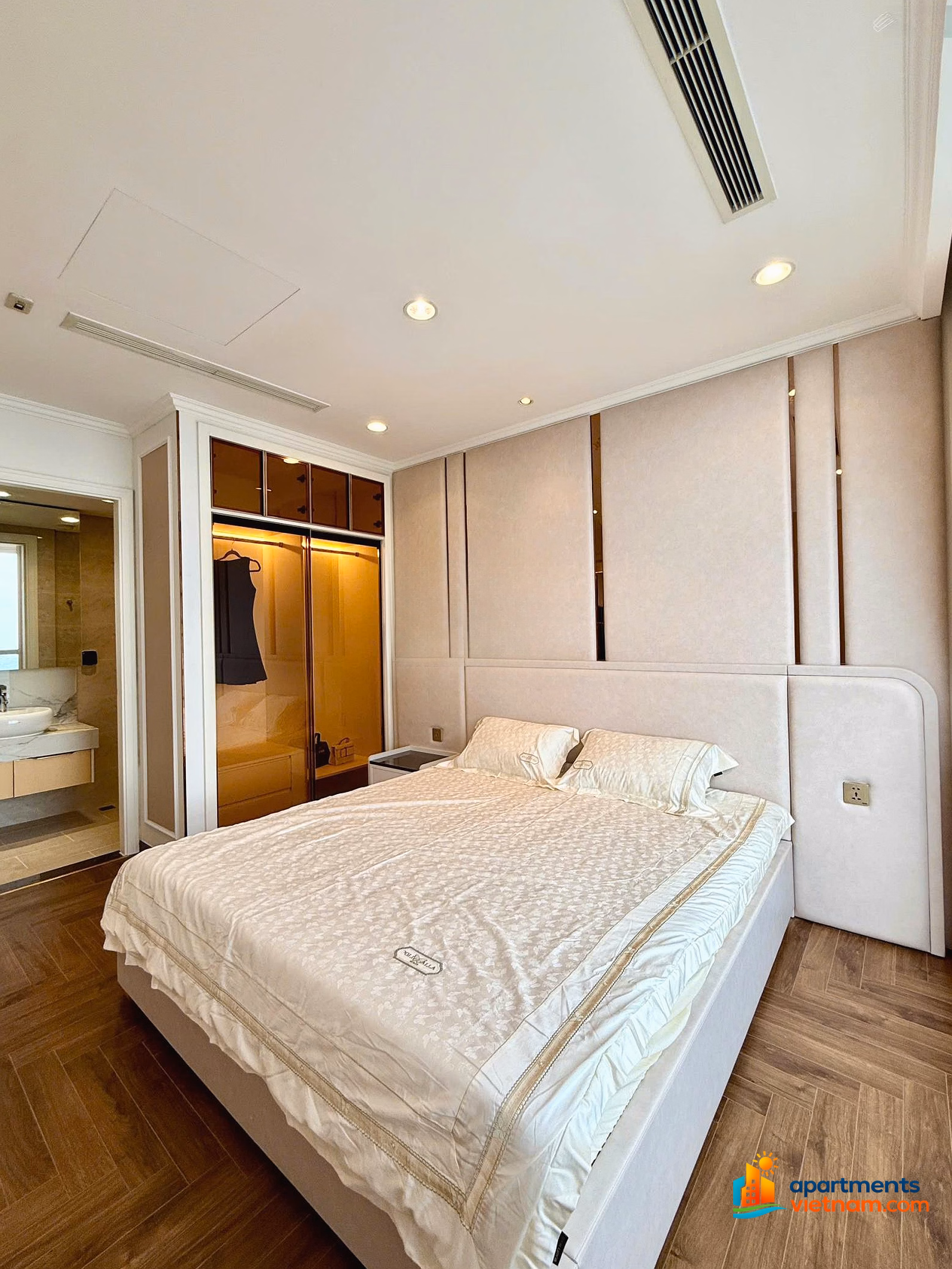 Rare opportunity! 3 bedrooms - river view - fully furnished - Price 14 billion - Quick closing***