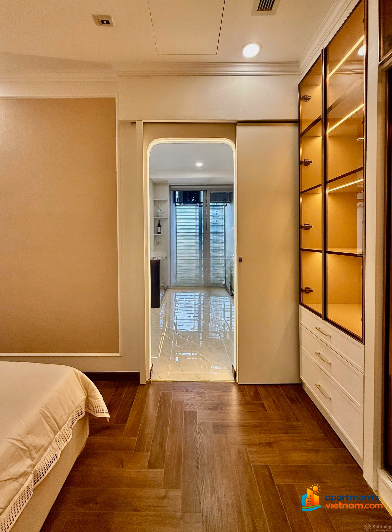 Rare opportunity! 3 bedrooms - river view - fully furnished - Price 14 billion - Quick closing***