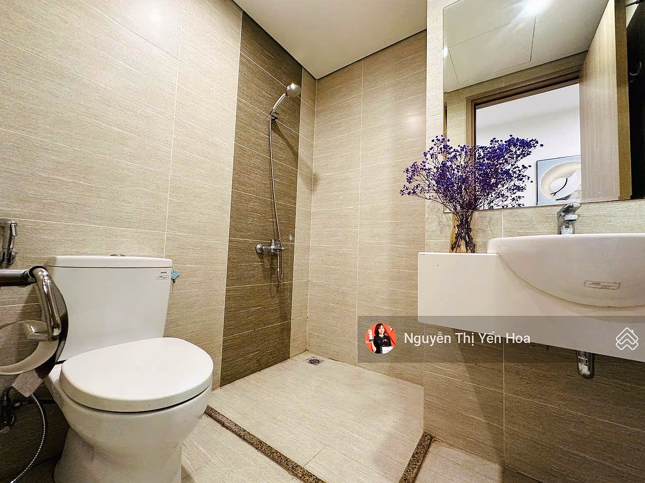 CC urgently selling 2N 2W apartment at S1.09 Vinhomes OCP building, airy view, fully furnished, good price, cheap price