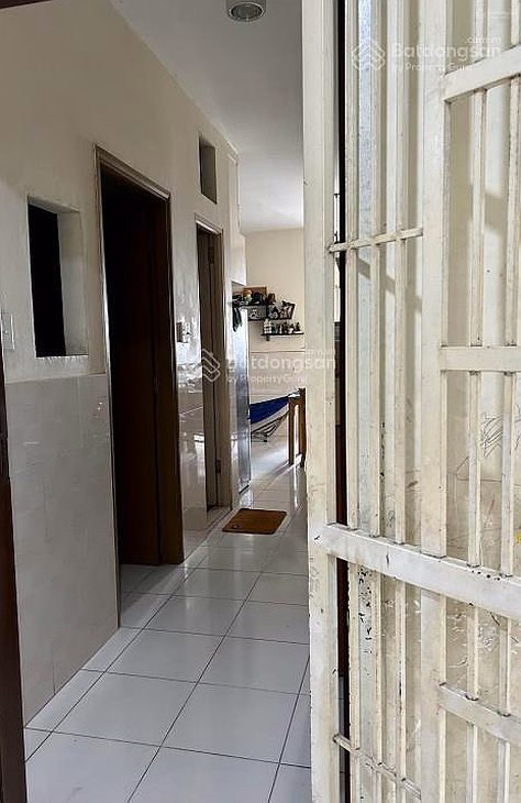 Selling HQC Hoc Mon, 1.1 billion with no fees, 51m2, 2 bedrooms, 1 bathroom, airy, full amenities