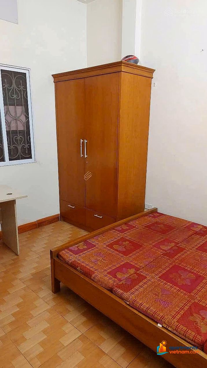 2 bedroom apartment for rent in lane 181 Nguyen Trai