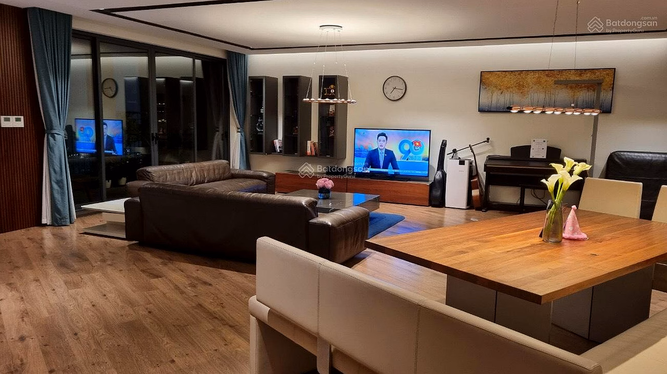 (New apartment) Urgent sale of 2-bedroom apartment, area 55m2, price slightly 4 billion - middle floor, airy view, portable book CT36 Dinh Cong