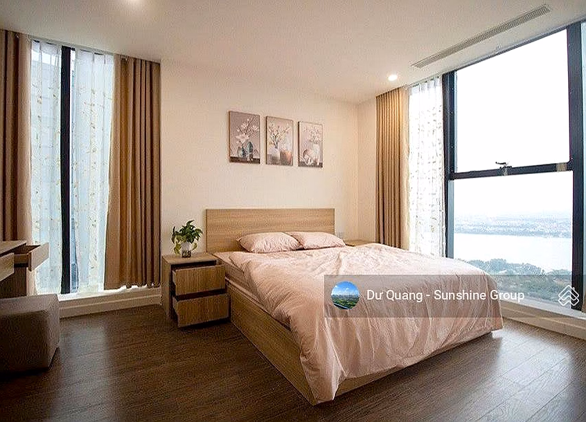 Selling a 3-bedroom corner apartment in Sunshine City - 104.1m2 - 2 balconies - 3x high floor with river view - 10.8 billion (book)