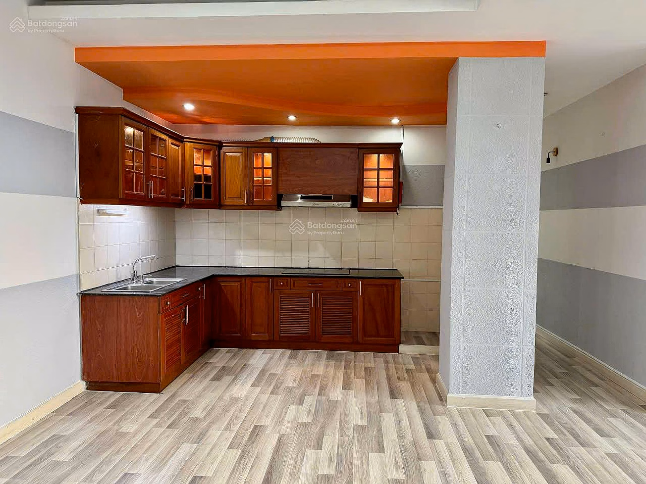 Thanh Nien apartment for sale, 5.1 billion, 87 m2, 3 bedrooms, 1 bathroom, in Dien Bien Phu, Binh Thanh. 0909 445 ***