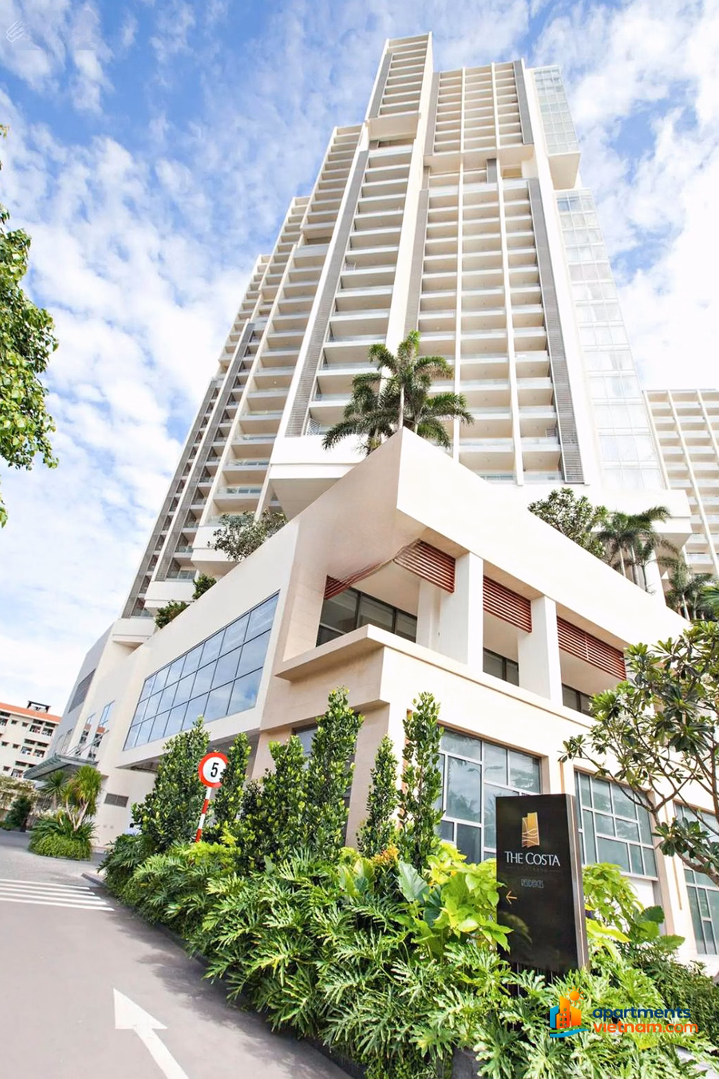 Direct Sea View Apartment at The Costa Nha Trang – 2 Bedrooms, 142.48 m², Fully Furnished, 16.5 Billion VND