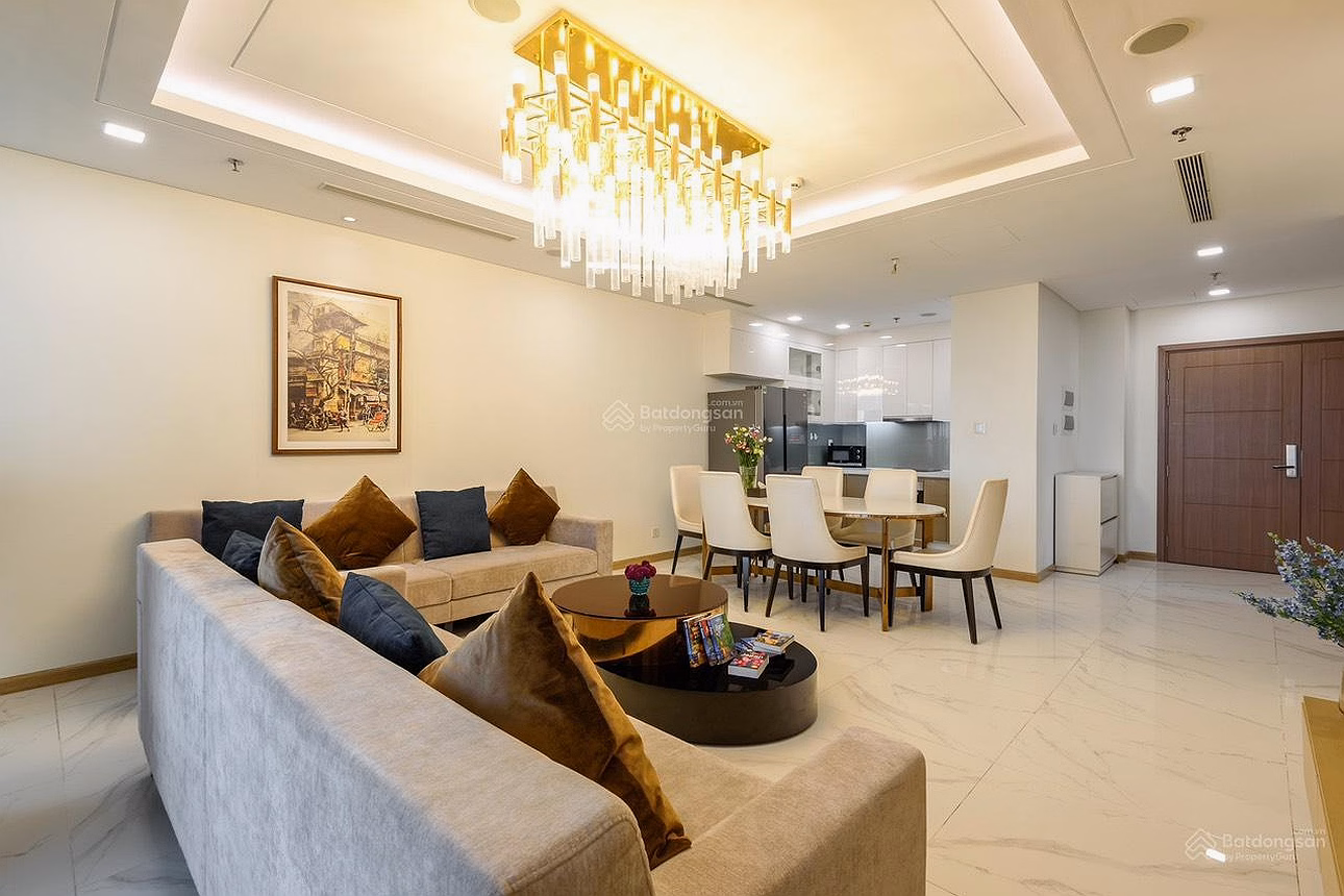 Vinhomes 3-bedroom apartment for rent at The Landmark 81, Price 40 million/month, area 109m2, fully furnished***