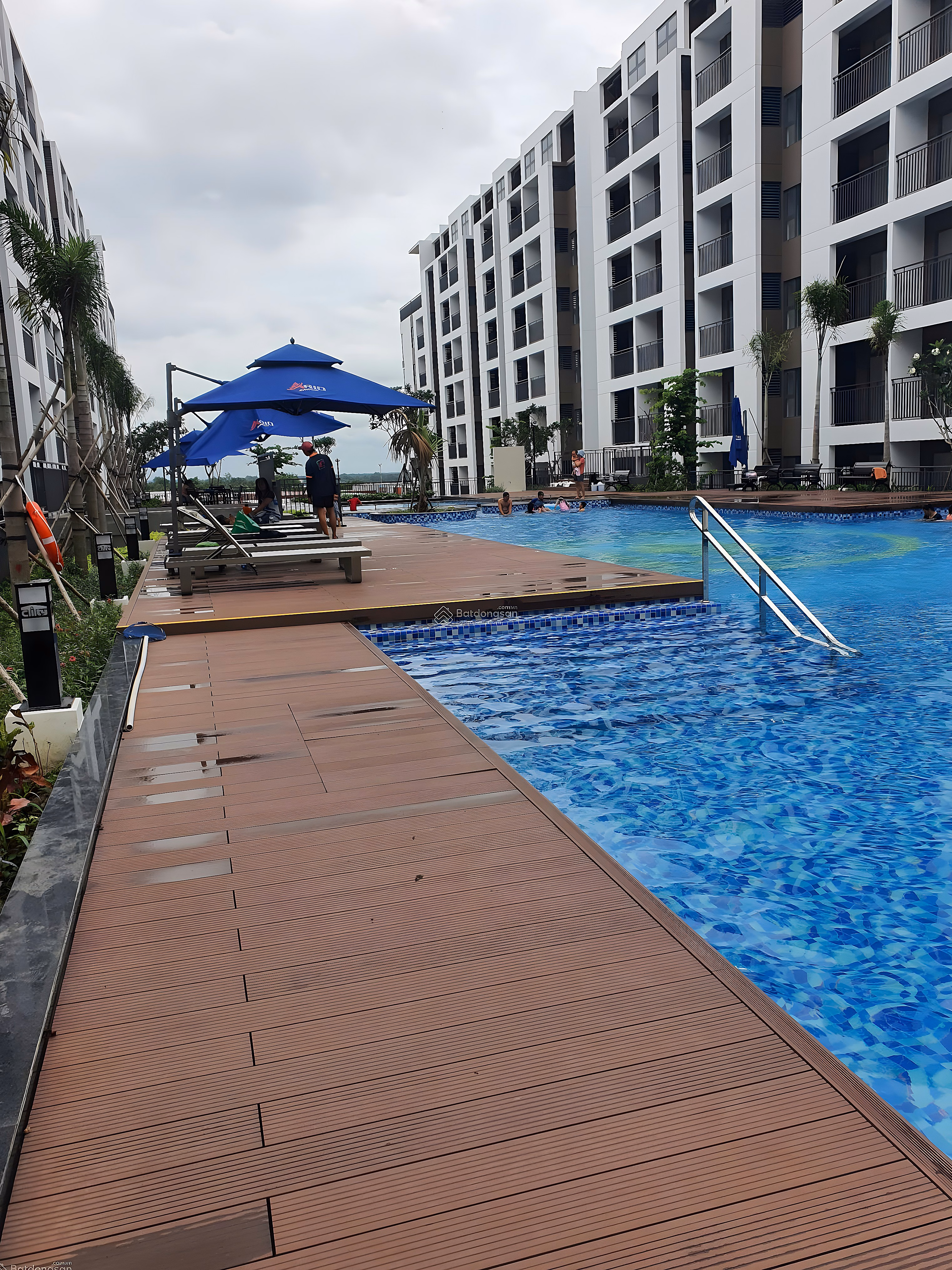 Why is Thu Thiem Greenhouse apartment said to be the cheapest in District 2 and an ideal place to settle for low-income people?