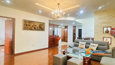 Hacisco Apartment is rented by the owner. Rs.1604. 3 bedrooms, 2 bathrooms, area. 115m², Dong Da, Hanoi
