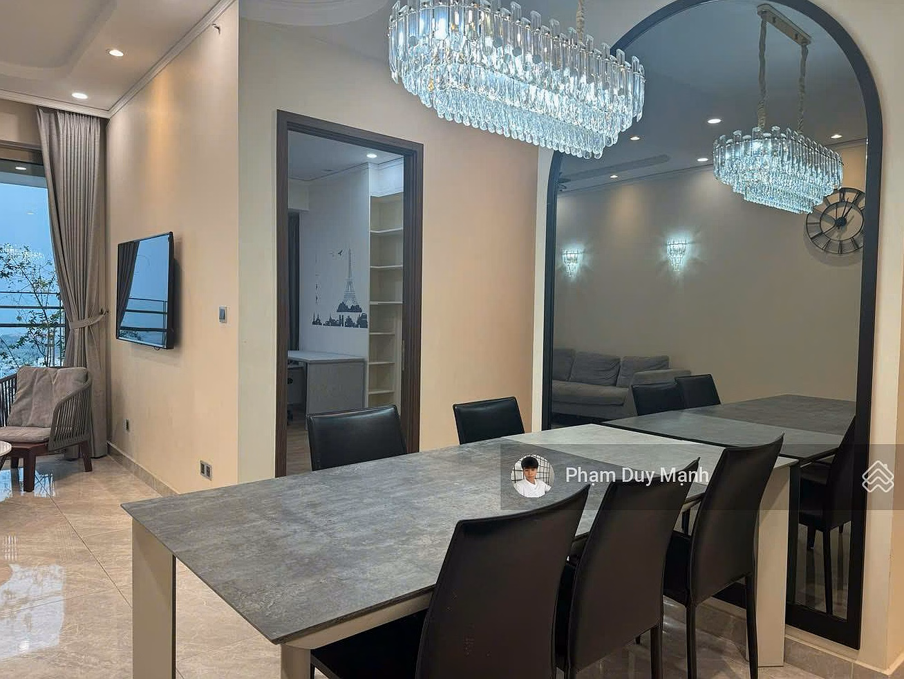 Selling Midtown The Peak 2 bedrooms river view 81m2, 2 bedrooms, super nice house, price only 10 billion, with car. Contact Manh Duy