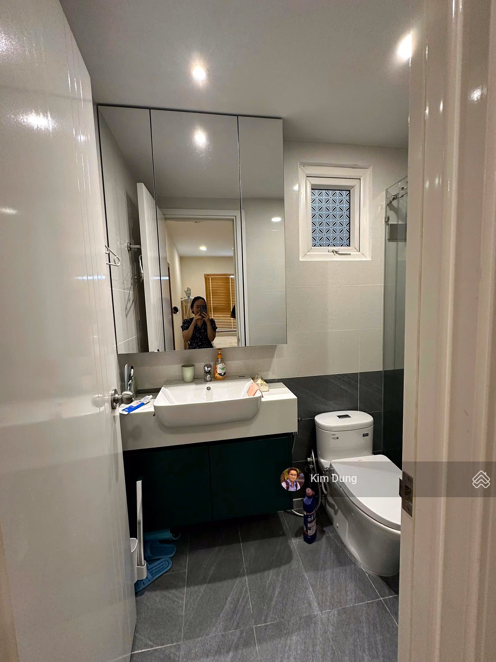 Selling Diamond Riverside apartment for 3.1 billion 2 bedrooms, 2 bathrooms, high-end design at Vo Van Kiet, District 8, HCM