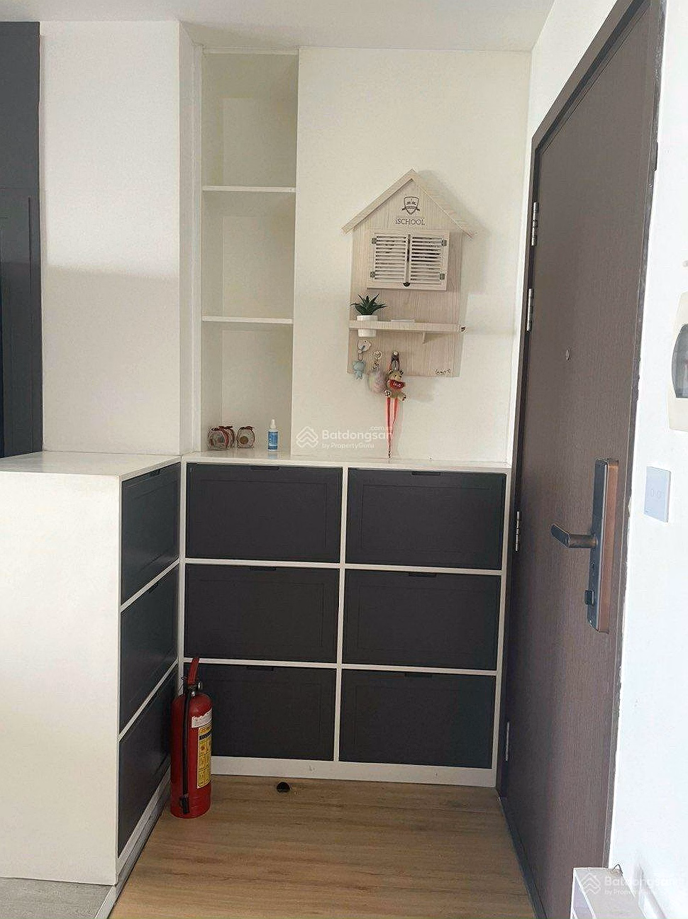 20 million/month - 3 bedroom apartment for rent - Garden Gate - Beautiful house - Full amenities