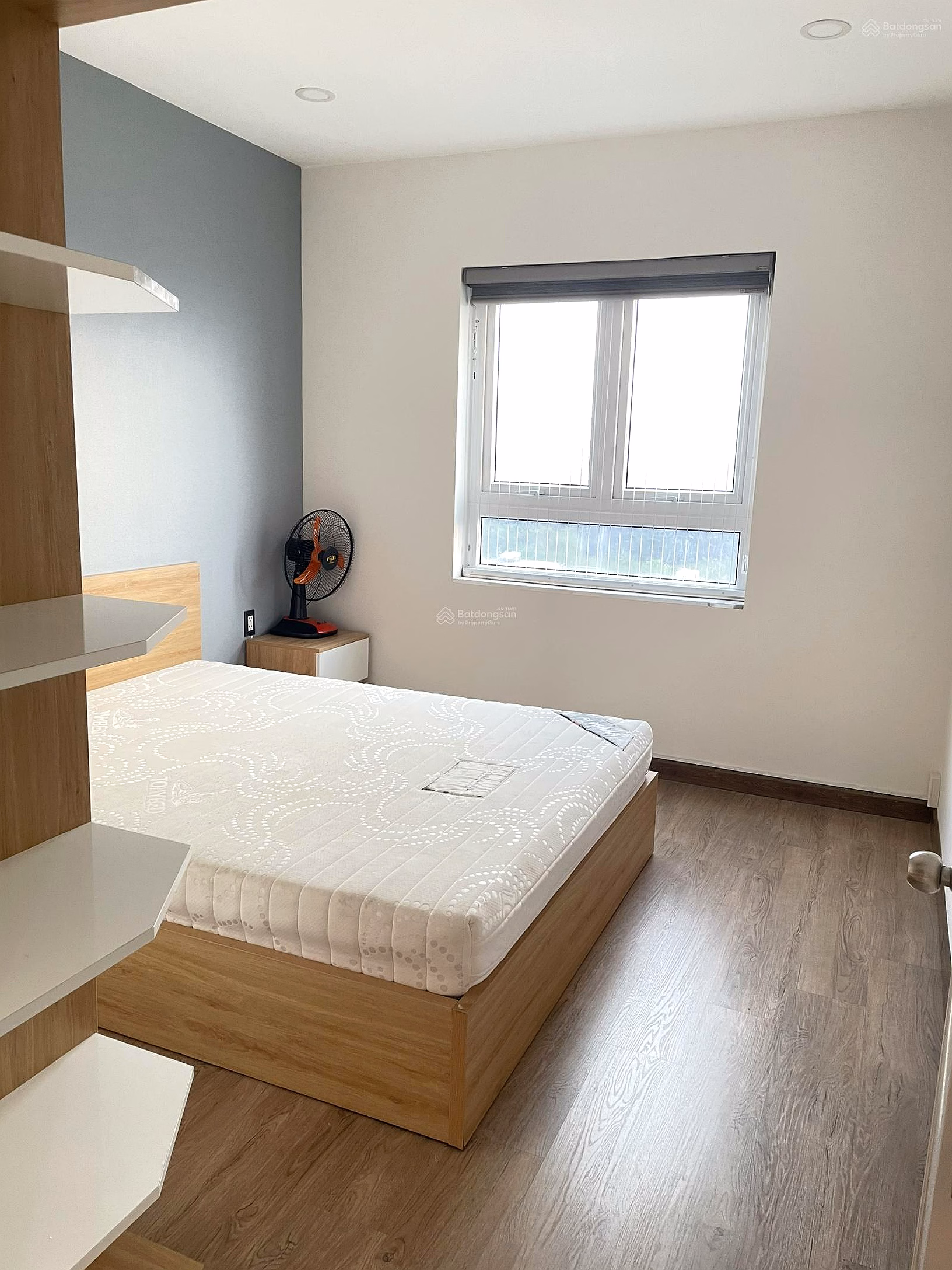 Selling Orchid Park apartment with book, 75m2, 2 bedrooms - 2 bathrooms, price 3 billion - donated to NT. Can borrow from all banks