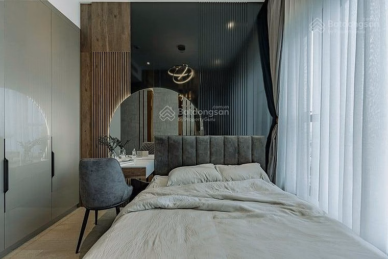 Apartment for rent with 3 bedrooms, 2 bathrooms at Sky Center, Pho Quang, Tan Binh, Truc: 0932 742 ***