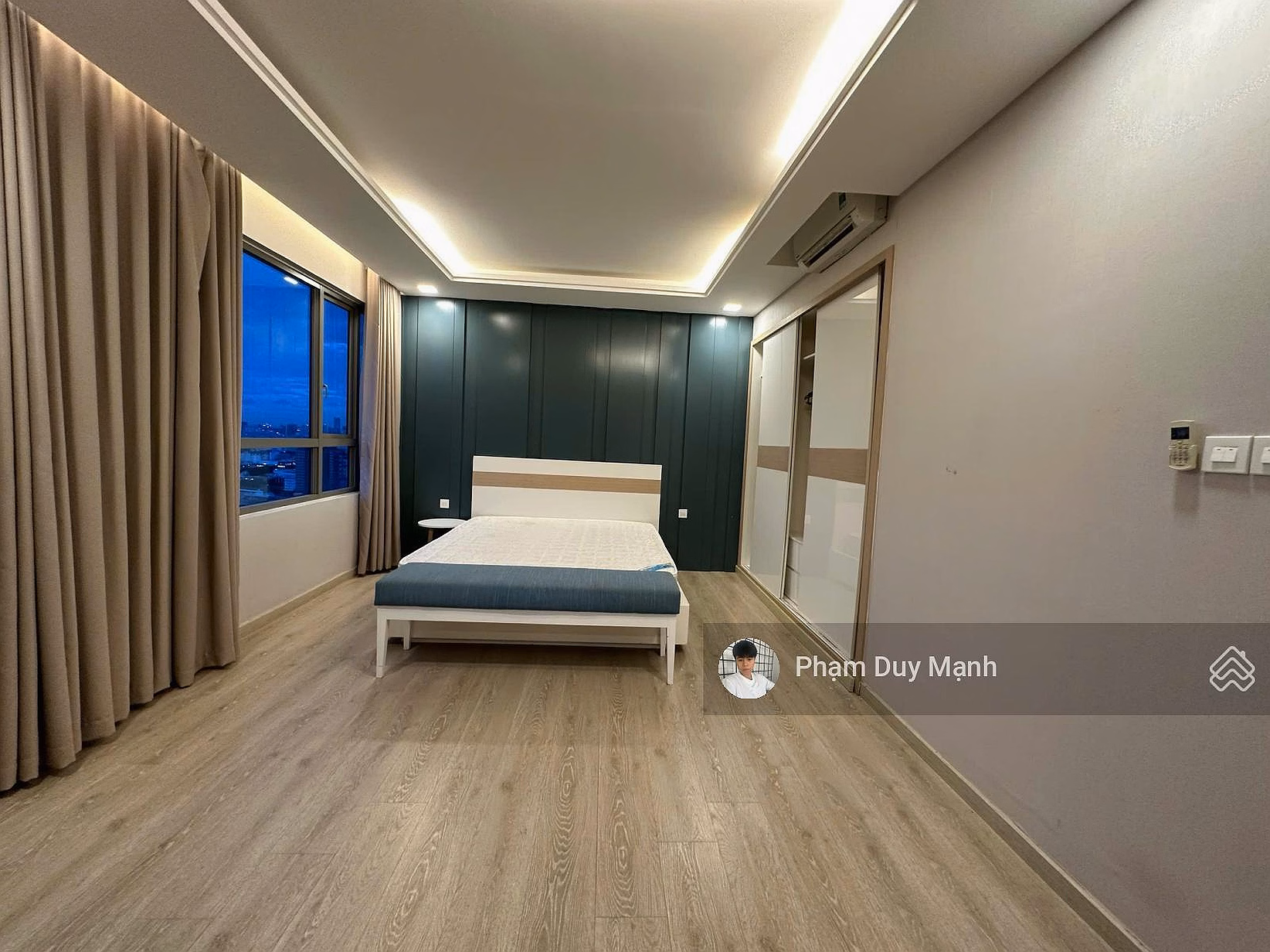 Super cheap, urgent sale of 4 bedroom, 4 bathroom apartment with large area of ​​189m2, Riviera Point, only 15.8 billion, call now 0931 876 *** Strong