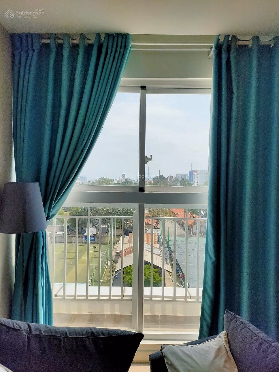 Cong Hoa Garden 2-bedroom apartment for rent, 72m2, price 12 million/month