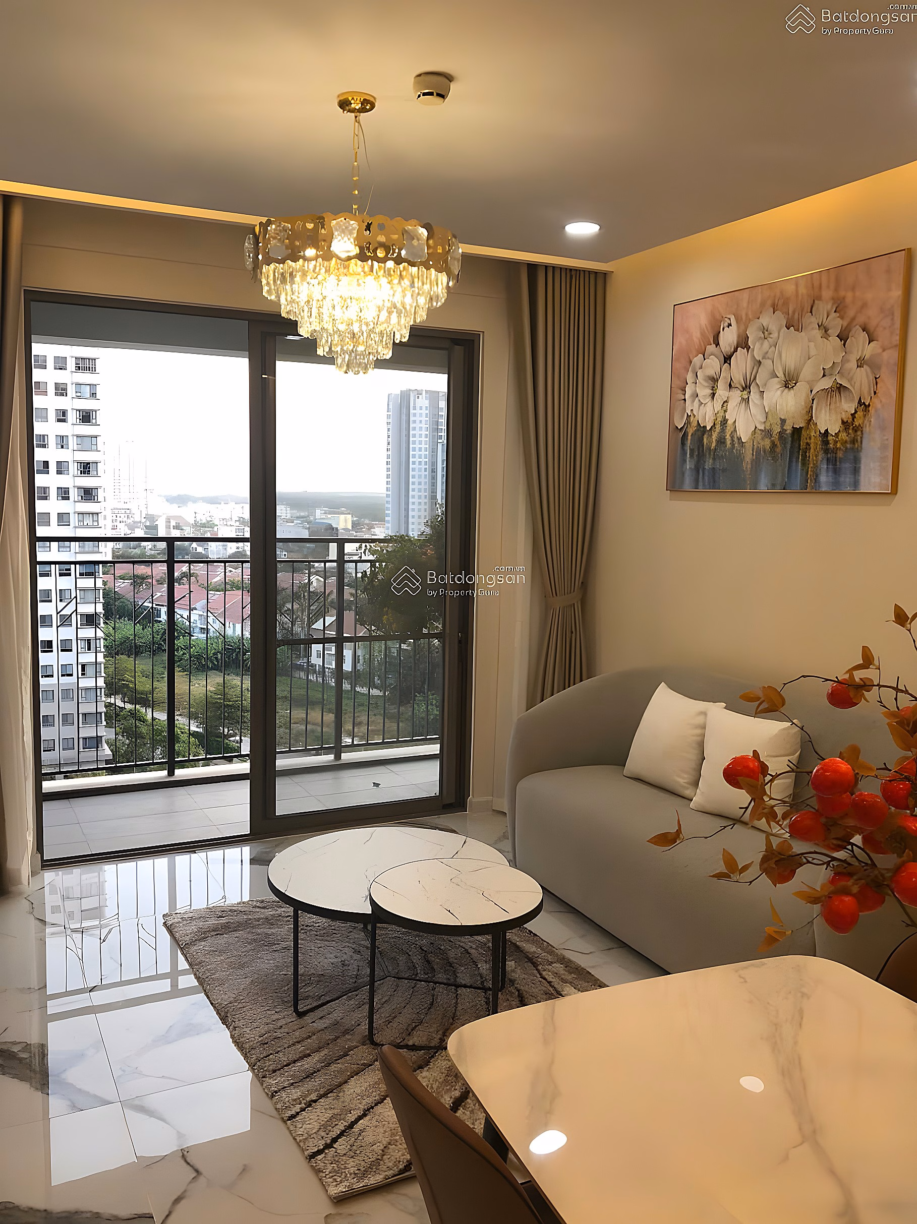 Saigon South Residence apartment for rent with beautiful pool view, full of high-class furniture