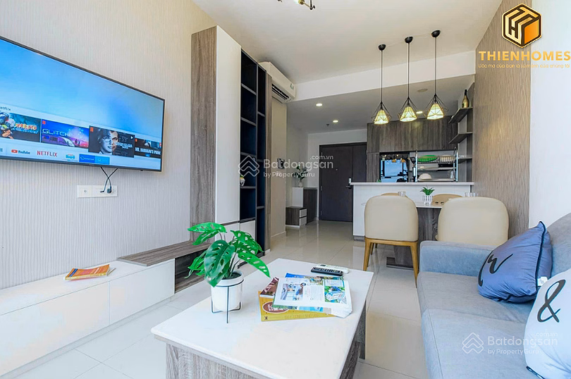 Cheapest right now at River Gate! Selling 2 bedroom 2 bathroom apartment on high floor with beautiful view, cheapest price in the building 7.69 billion***