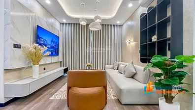 The owner sent an apartment for rent at a good price, 3 bedrooms fully furnished and basic, Ngoai Giao Doan urban area