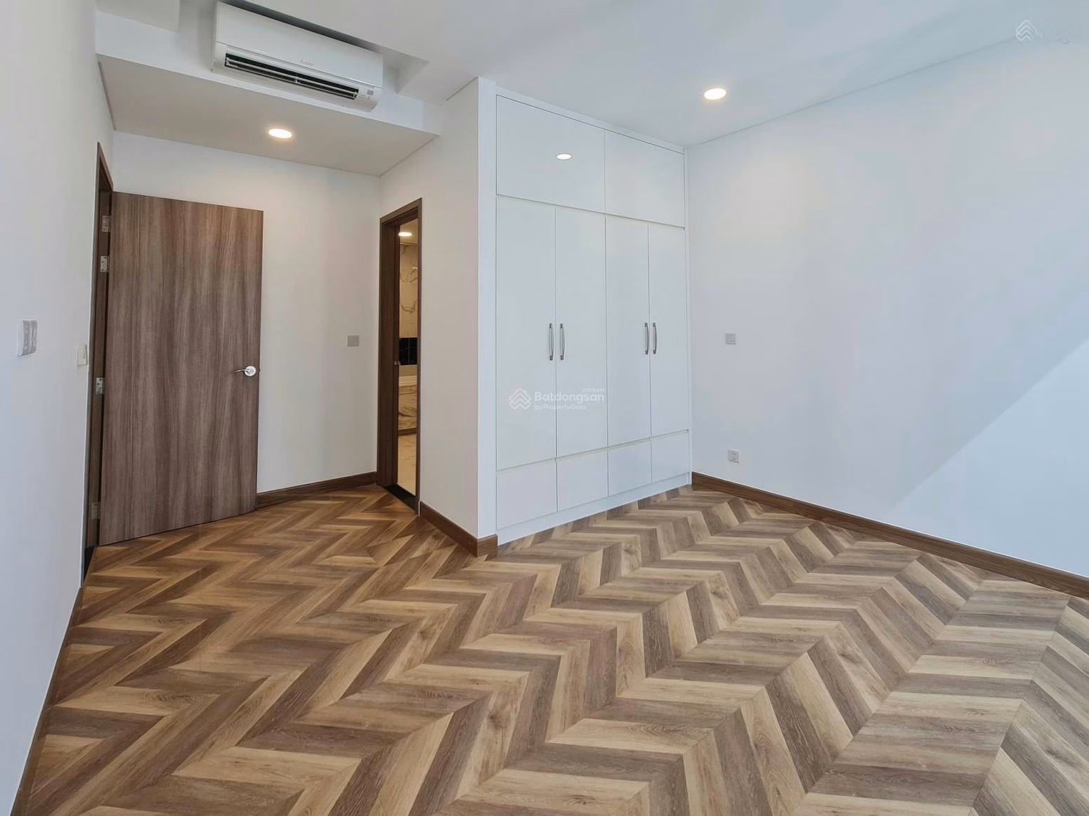 Don't rush to buy Sunwah Pearl. If you haven't yet, check out the 2 bedroom 3 bedroom shopping cart with good prices from PKD 07/2026