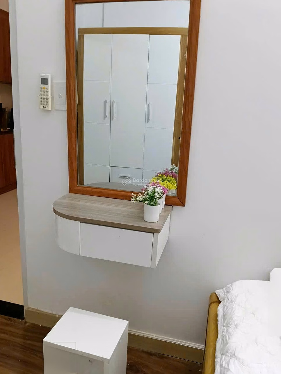 Binh Phu 2 apartment - fully furnished [View Nguyen Chich, across the Sea] Price: 1.8 billion