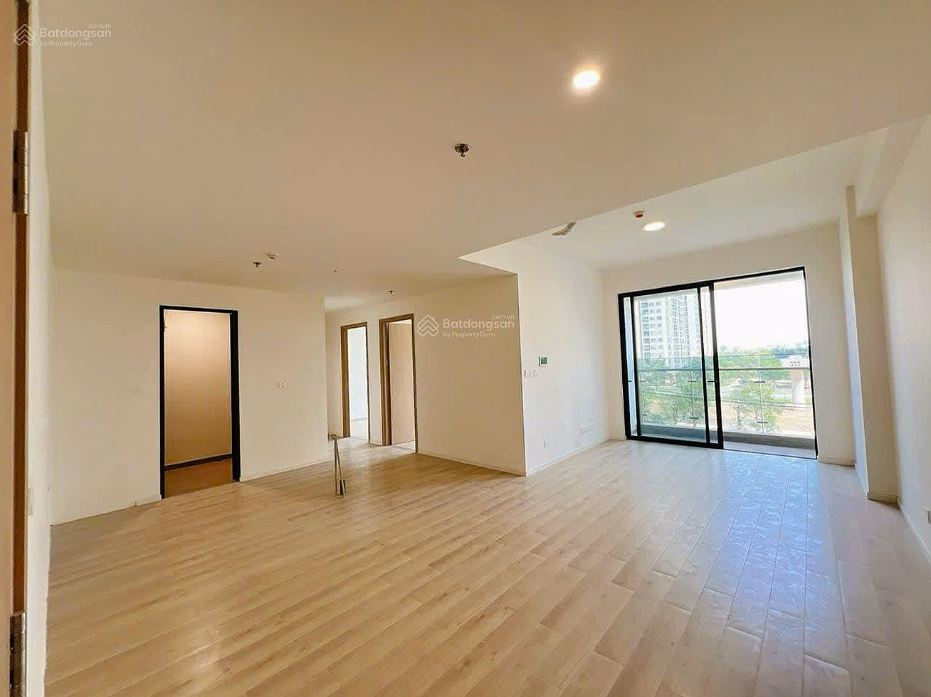 3-bedroom apartment, corner of building A Lumiere Boulevard - Cool Northeast direction - Price 7.11 billion all in mid-high floor