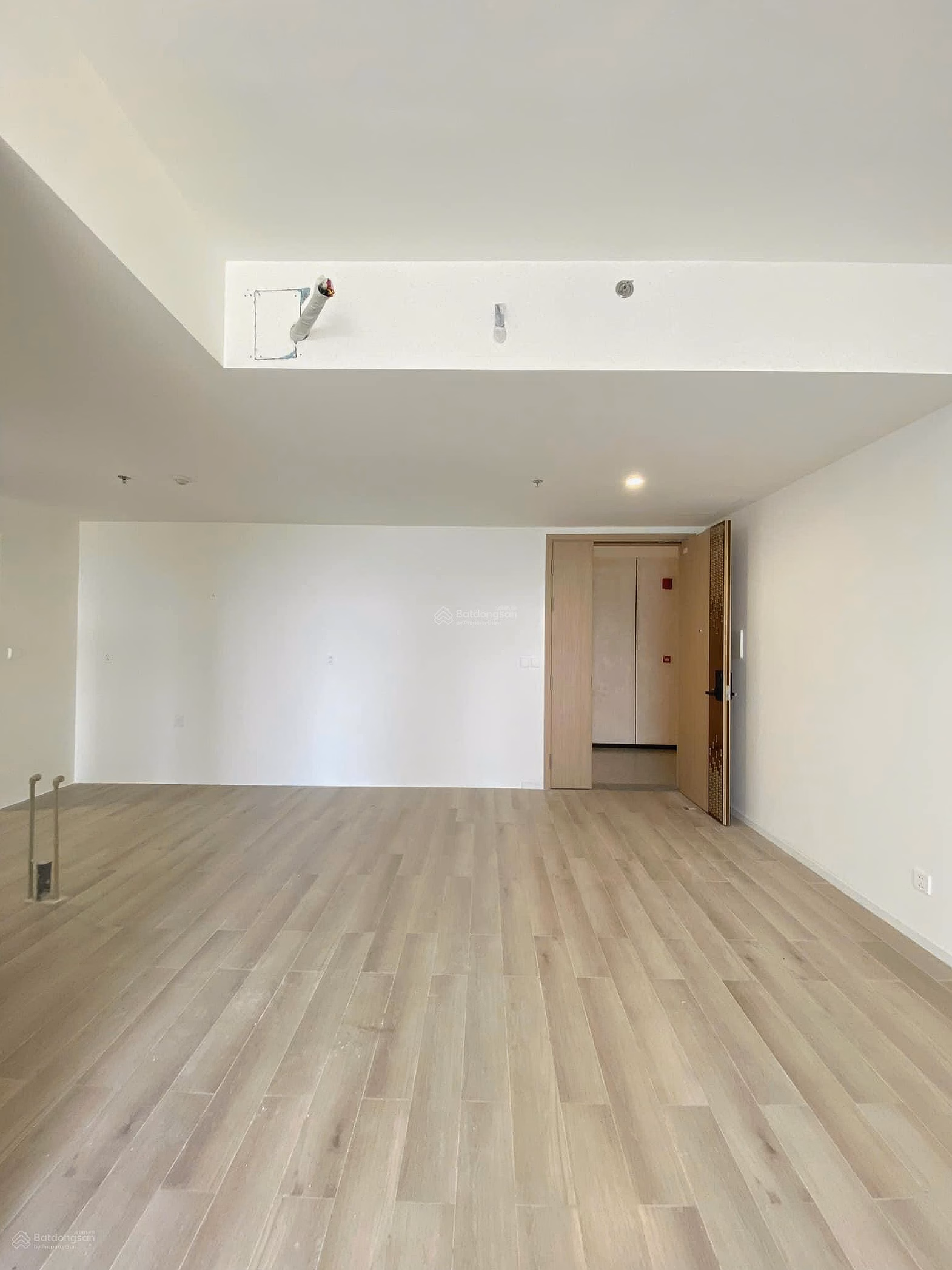 3-bedroom apartment, corner of building A Lumiere Boulevard - Cool Northeast direction - Price 7.11 billion all in mid-high floor