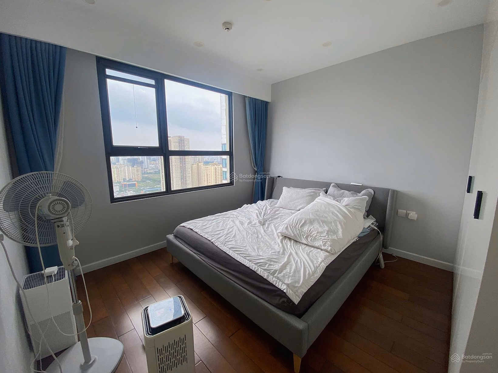 Guaranteed real price. I sell 2 bedrooms with long-term red books at D'capitale. Price: 8.3 billion 68m²