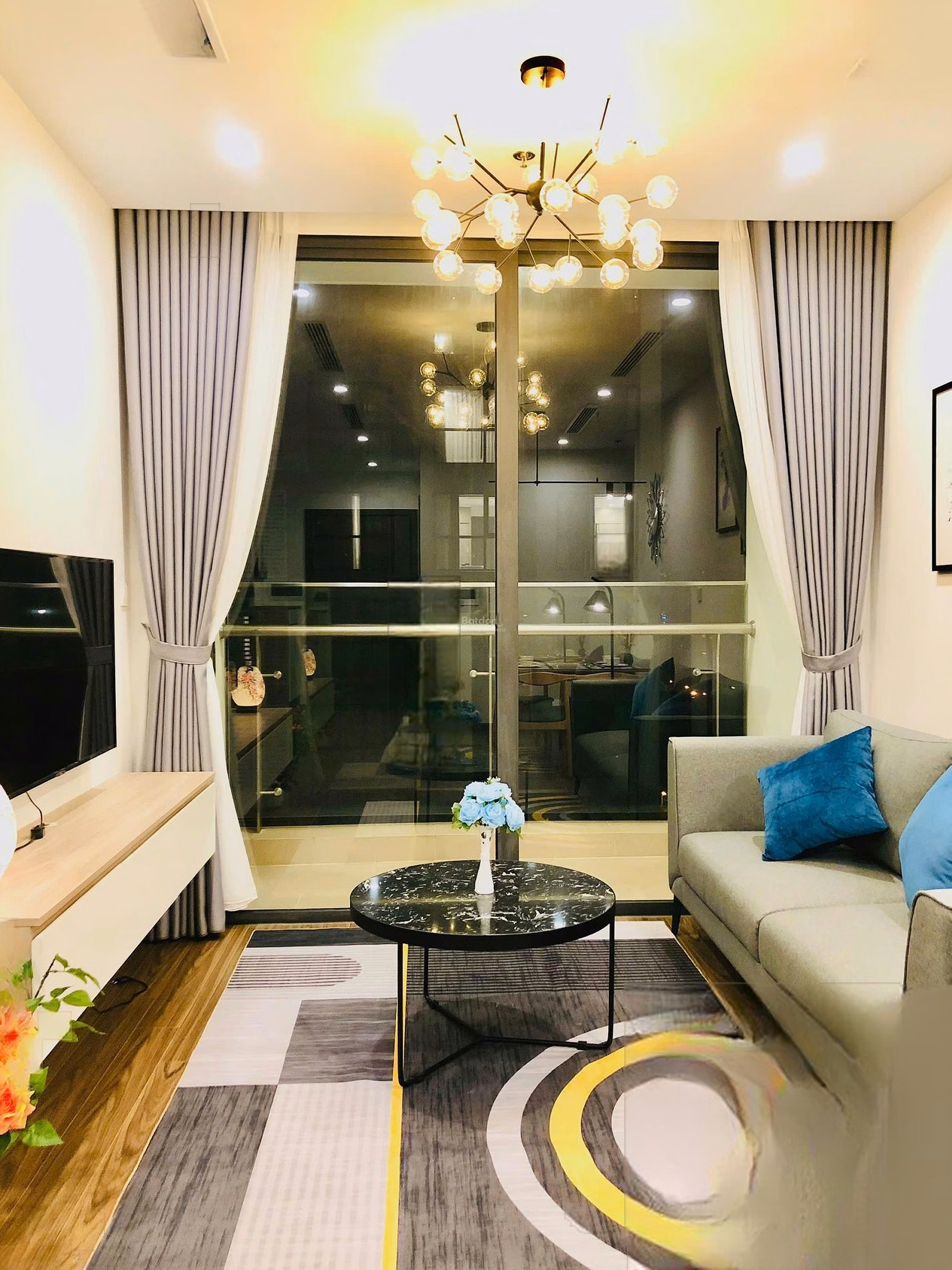 Vinhomes Westpoint rents a 2N-3N Studio apartment with free service for only 12 million/month***