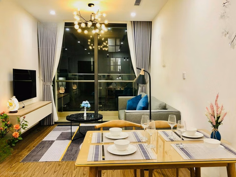 Vinhomes Westpoint rents a 2N-3N Studio apartment with free service for only 12 million/month. Contact: 0385 418 ***