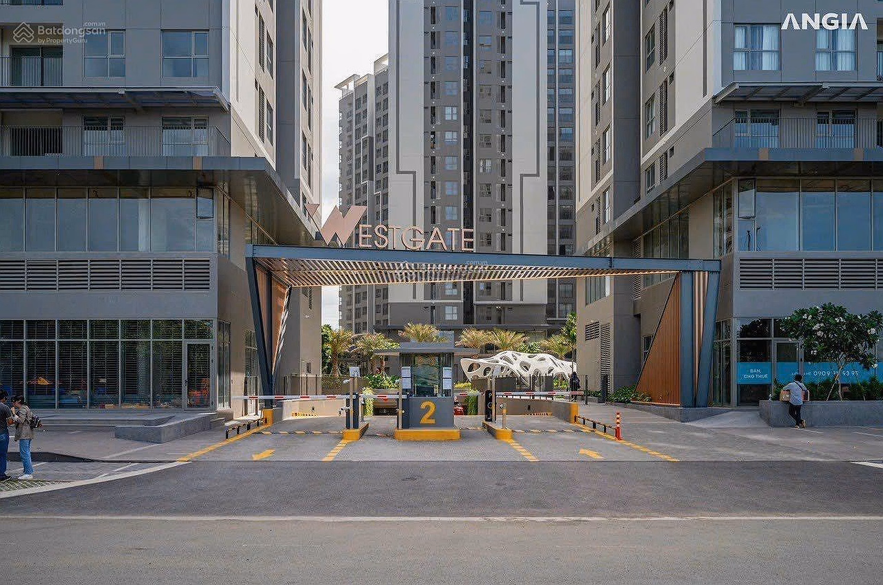 Urgent sale of Westgate 2 bedrooms 60m2, price 2 billion67, 102% full, outside view, best price of the project