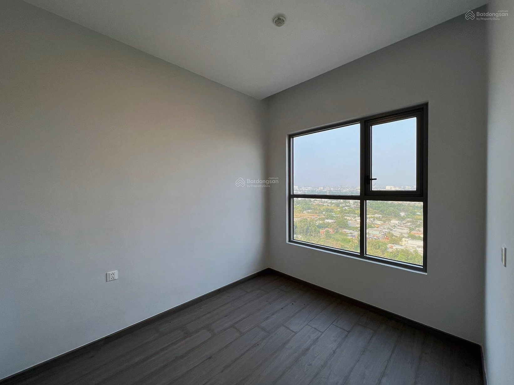 Urgent sale of Westgate 2 bedrooms 60m2, price 2 billion67, 102% full, outside view, best price of the project