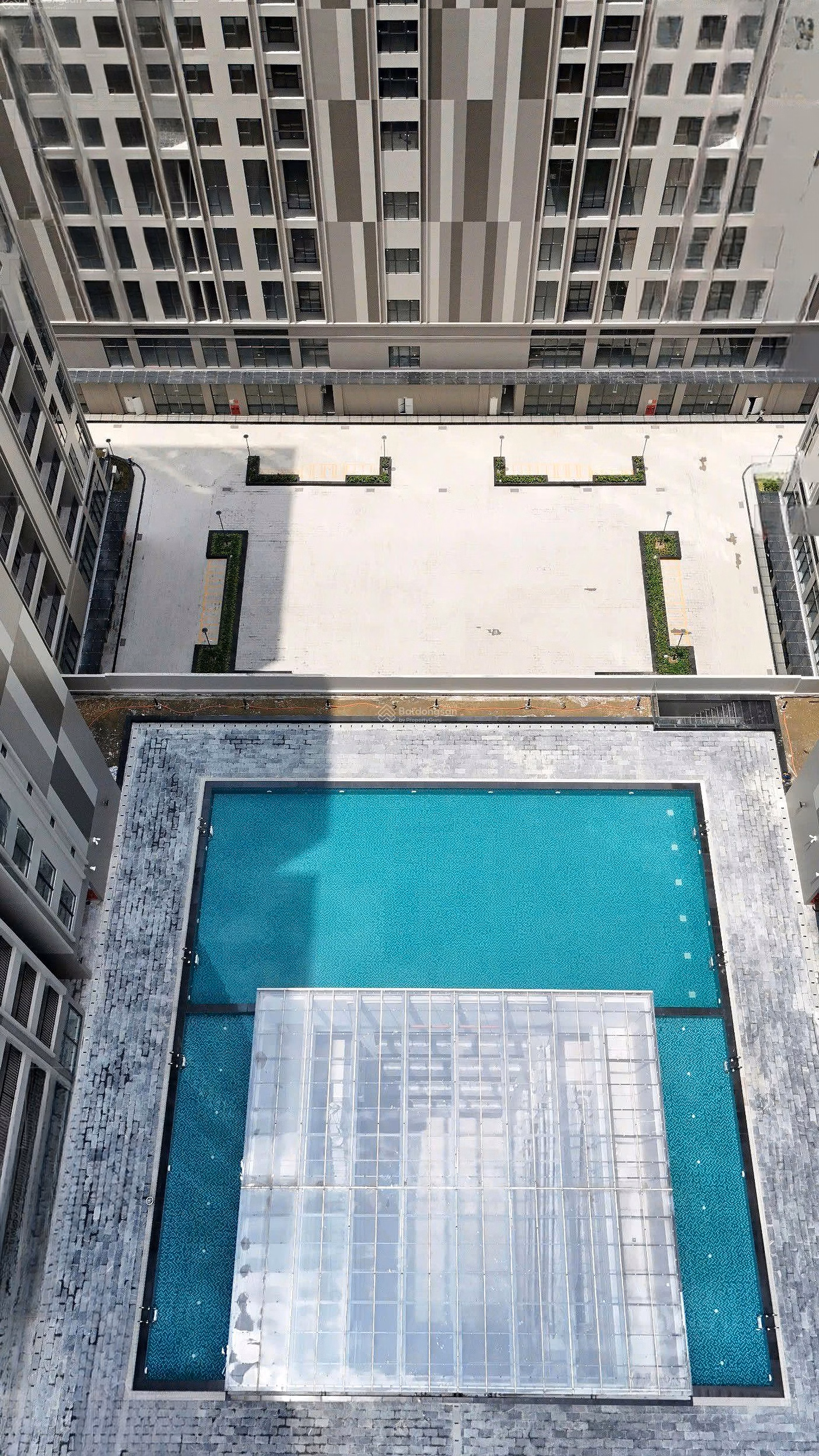 The owner rents a 3-bedroom apartment in The Wisteria Tower with basic furniture