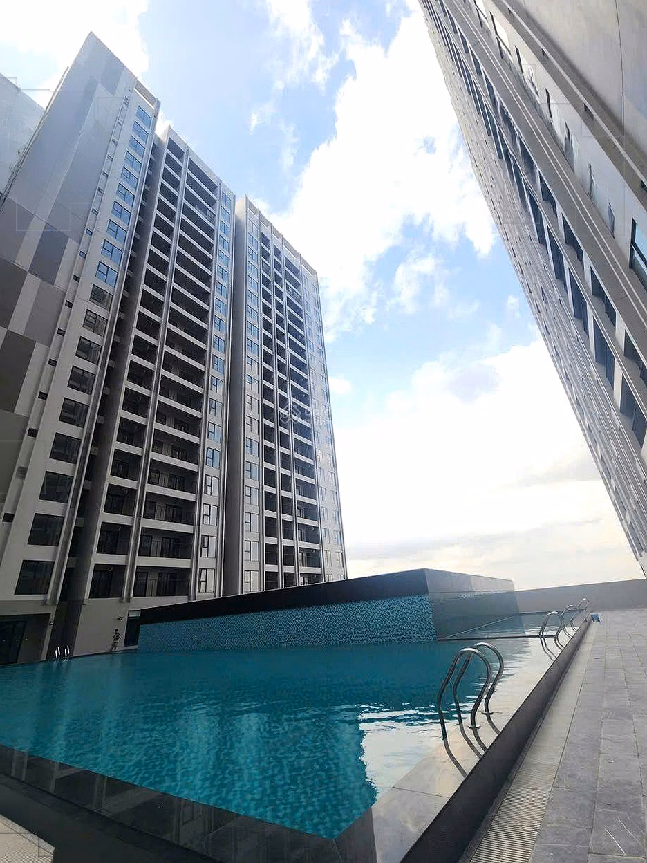 The owner rents a 3-bedroom apartment in The Wisteria Tower with basic furniture