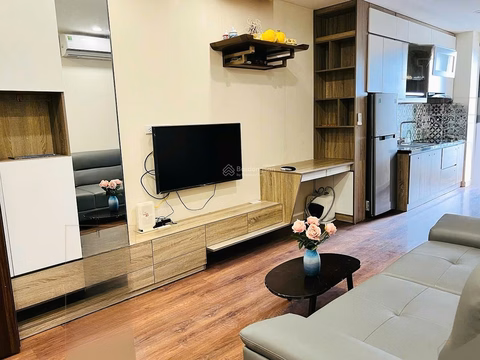 2 bedroom apartment for rent, basic or fully furnished, price 10 million. Contact 0838 452 ***. Come in now
