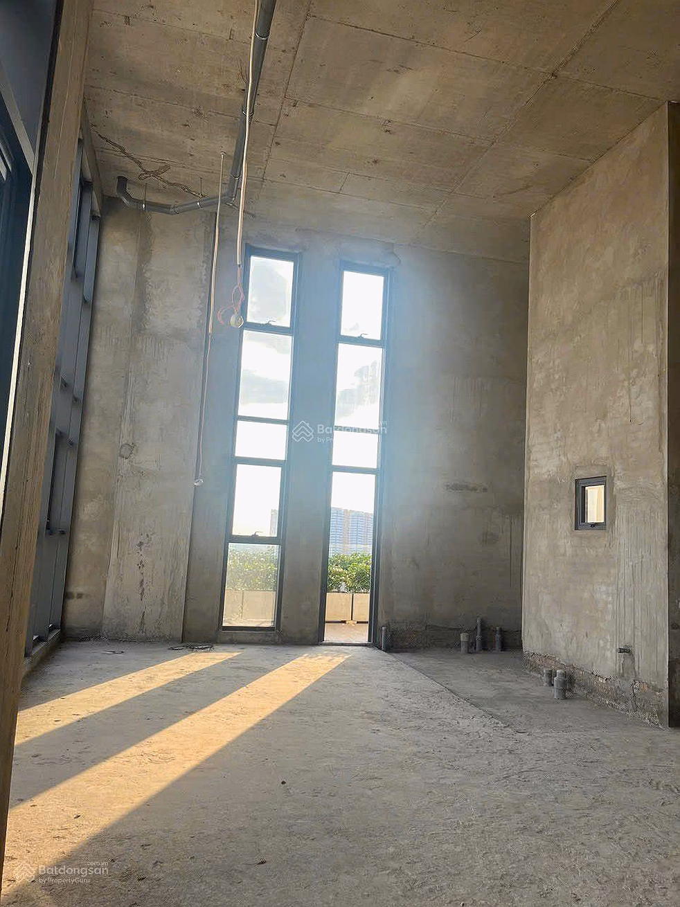 Penthouse apartment with the best price in the project, contact me 0906 893 ***