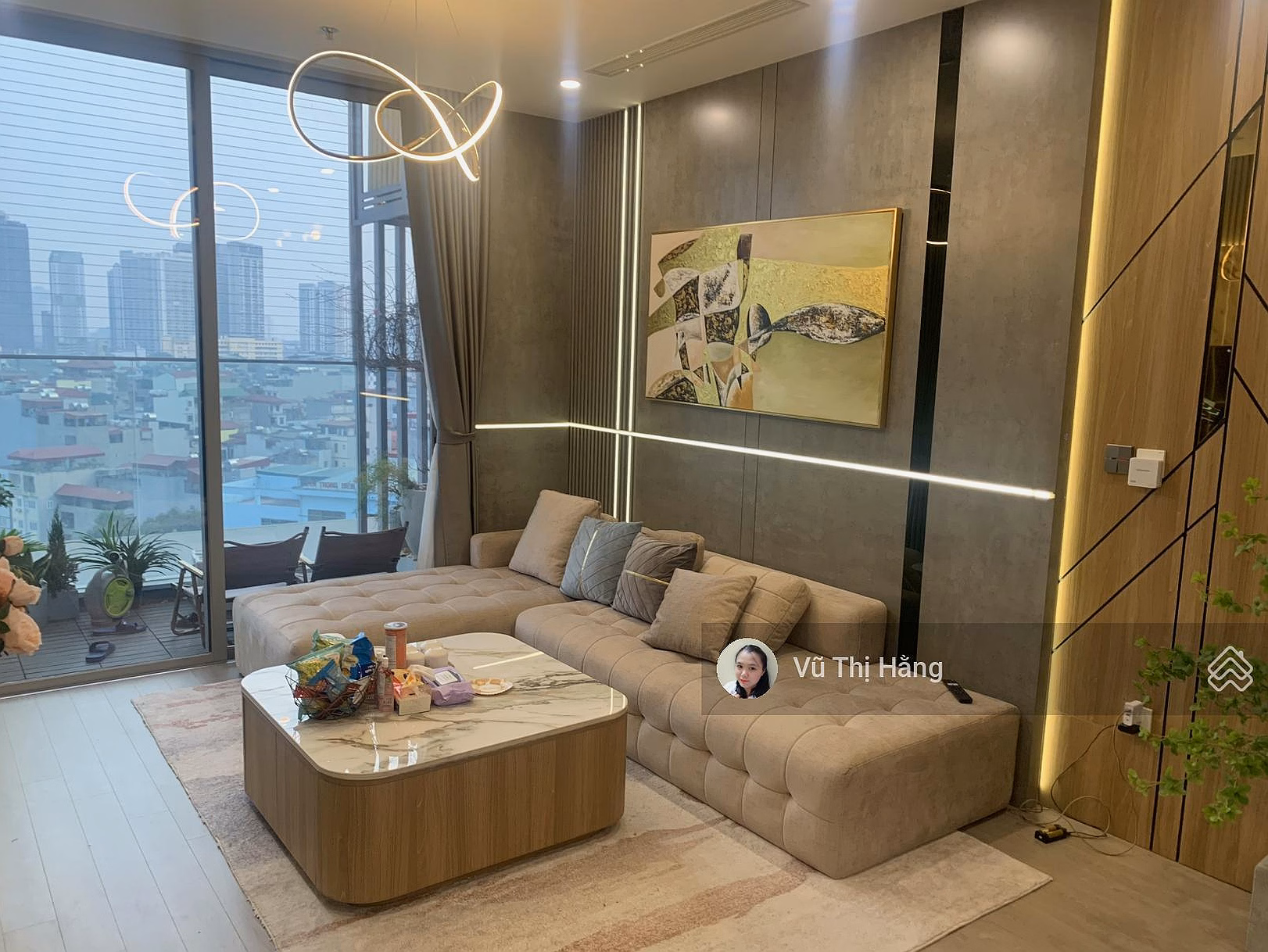The Nine Apartment - Super rare apartment 131m² / 03 bedrooms. Beautiful floors. Cool direction. Price 15 billion / 0983 921 ***