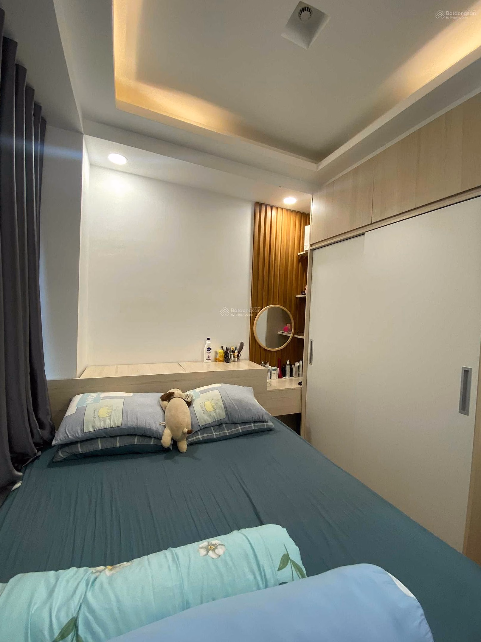 The owner rented Saigon Avenue apartment 62m2, 2 bedrooms, 2 bathrooms for 7 million*** (Children)