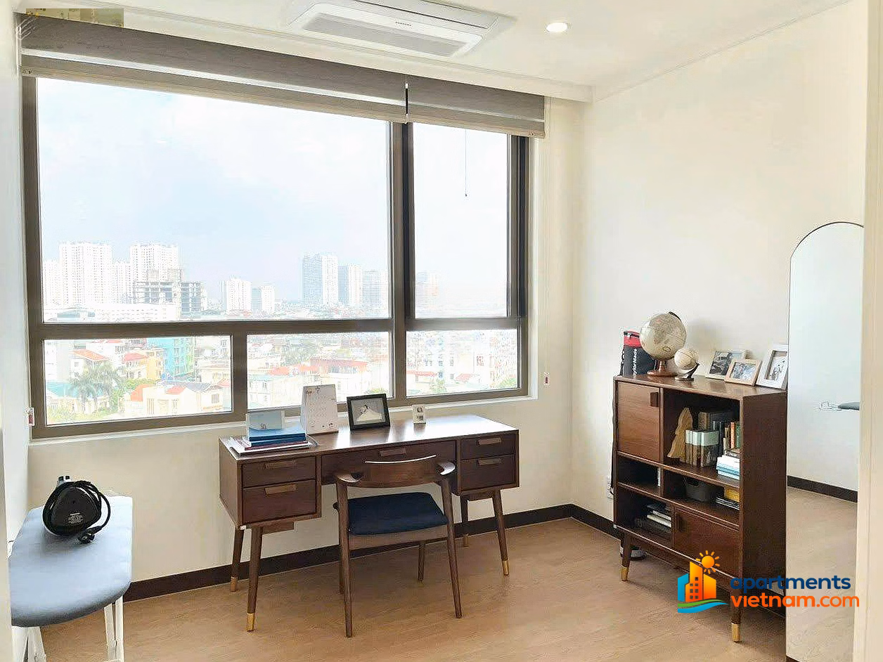 Directly from the owner to rent a 3-bedroom apartment on the H axis. Area 125m2 fully furnished 44 million/month at Starlake