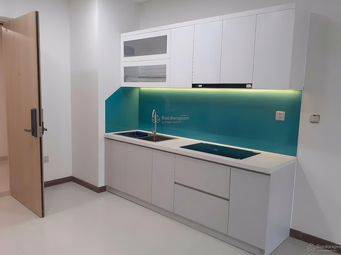 Urgent rent 1 bedroom+, 60m2, price only 17 million VND at HaDo Centrosa Garden, District 10, HCM