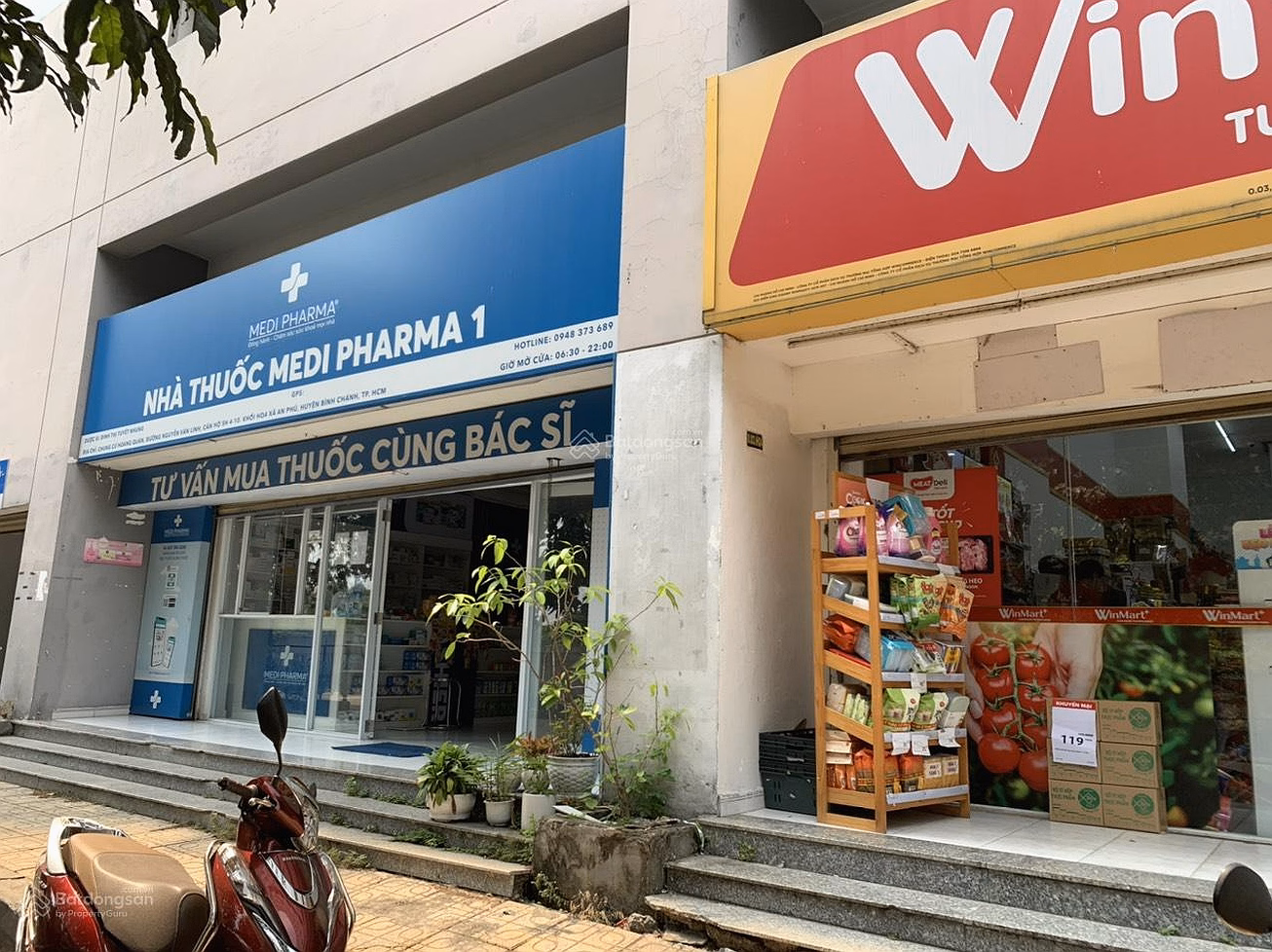 Ground apartment for sale at HQC Plaza, Binh Chanh. Including ground floor + mezzanine, suitable for living and doing business. Long-term ownership