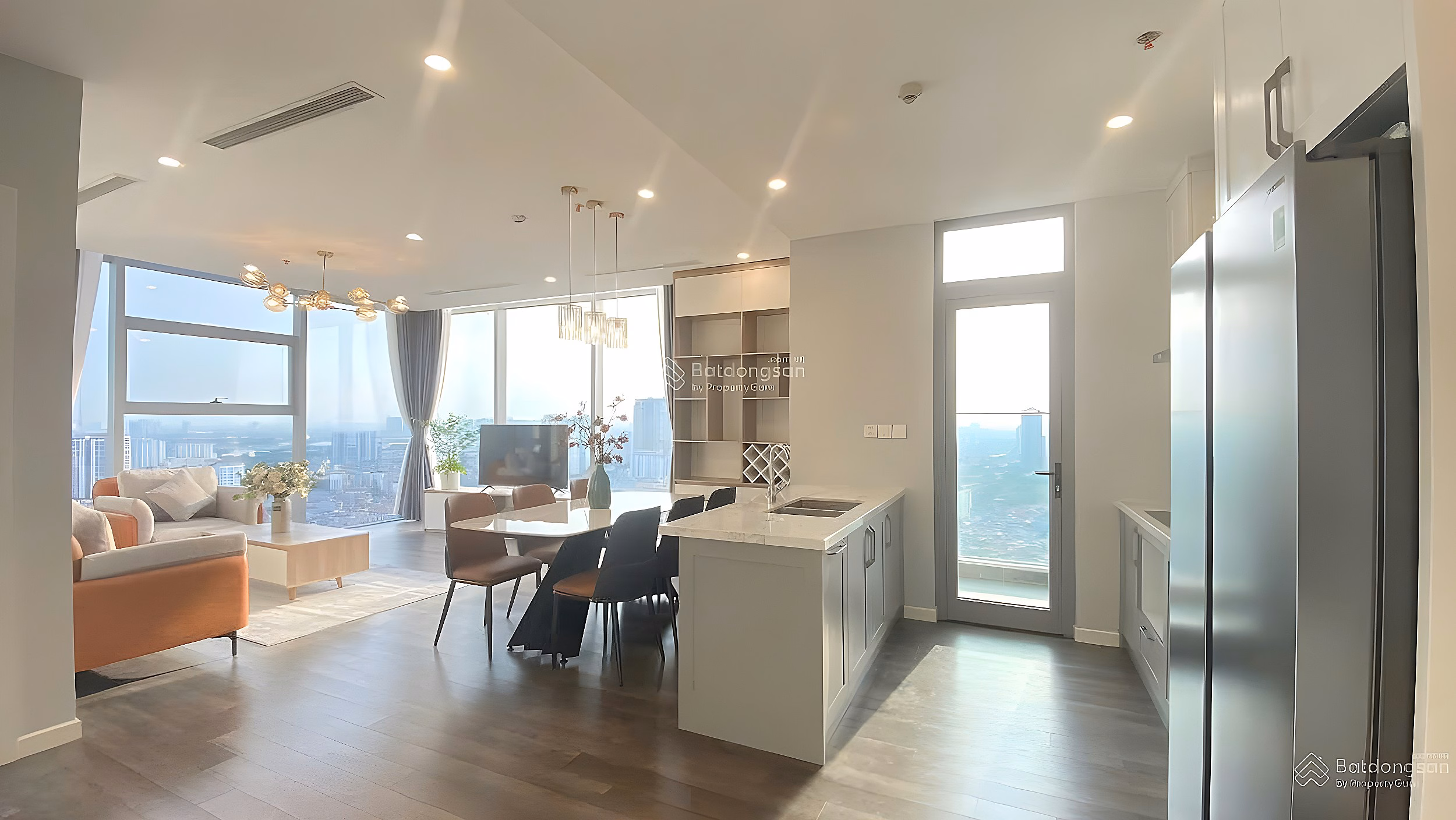 (Super rare) The Nine, I sell a corner apartment with full 360 degree glass, Southeast balcony 106m2, 3 bedrooms, 2 bathrooms, with car slot