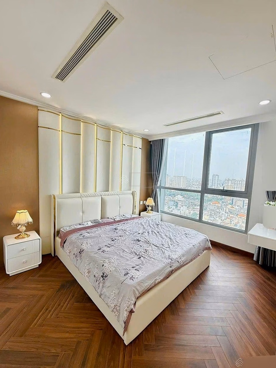 Update cart with good price [1 bedroom 17 million]-[2 bedroom 19 million]-[3 bedroom 29 million]-[4 bedroom 50 million] Vinhomes Central Park