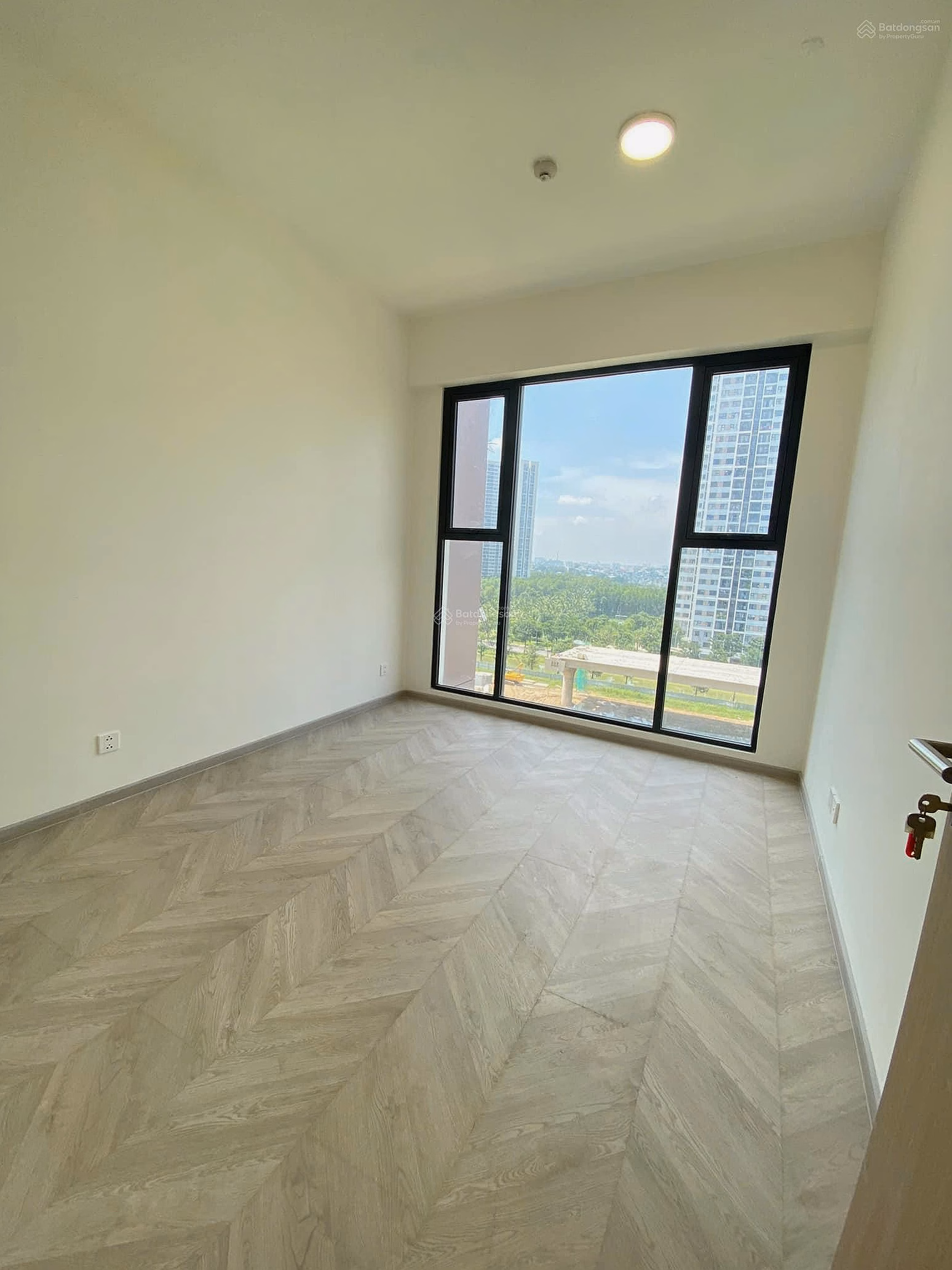 Tower E - 3 bedroom apartment - Lumiere Boulevard, only 6.48 billion all inclusive - new house with Landmark view