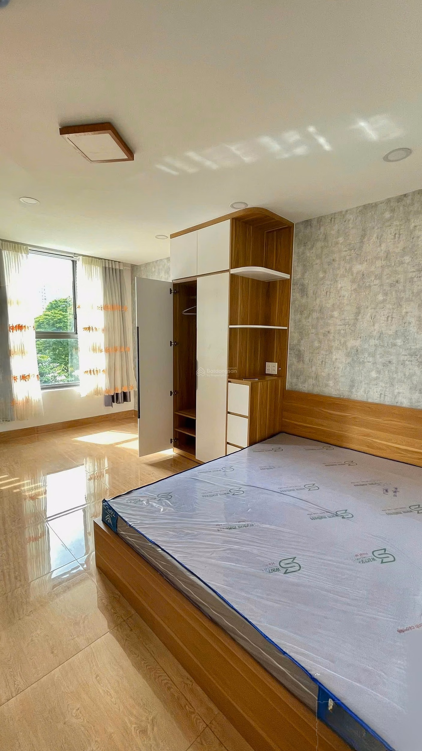 CC Orchard Garden apartment for rent, 28m2, Office, Full NT, Price 10 million/month***
