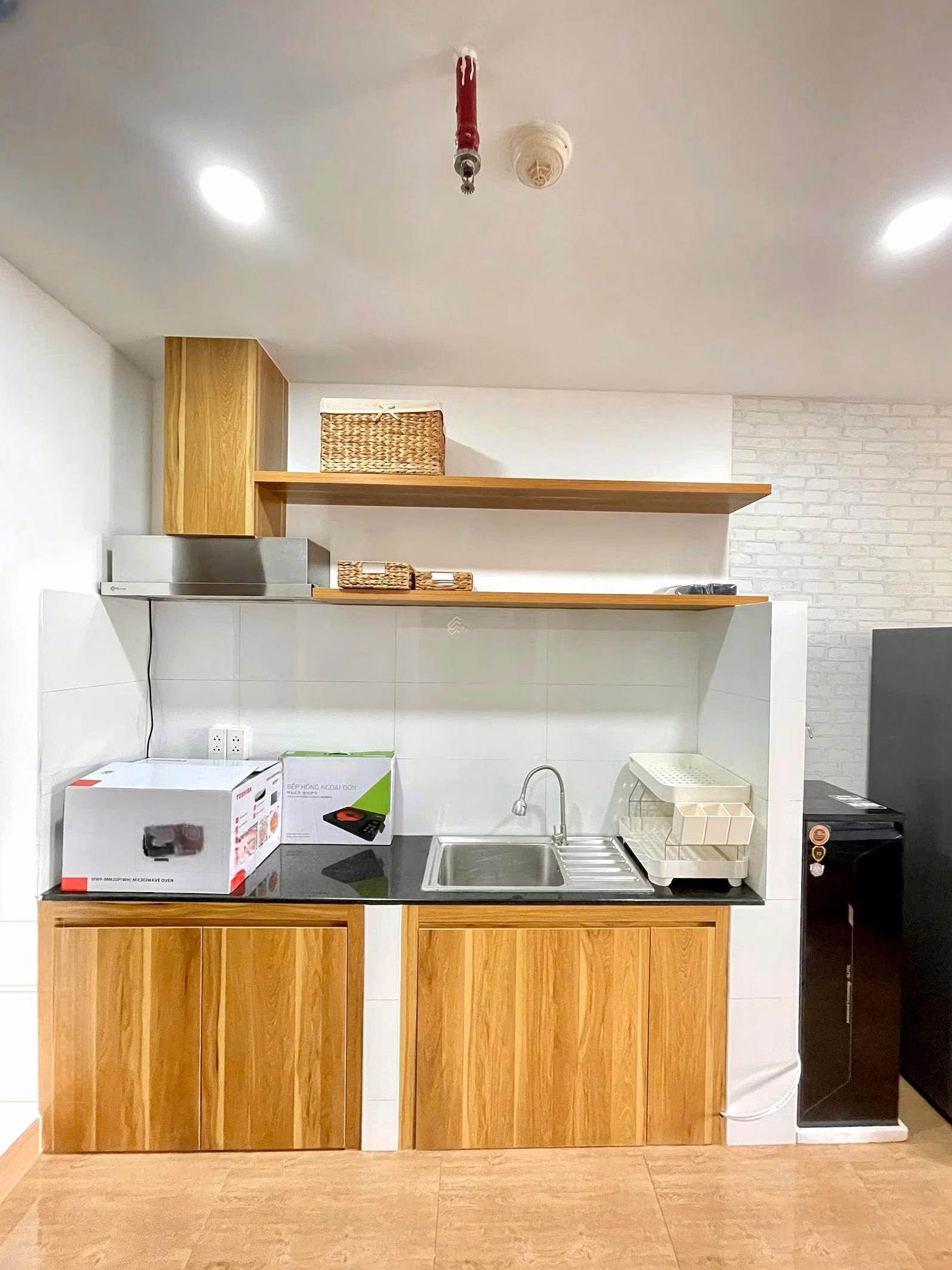 CC Orchard Garden apartment for rent, 28m2, Office, Full NT, Price 10 million/month***
