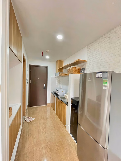 CC Orchard Garden apartment for rent, 28m2, Office, Full NT, Price 10 million/month Contact: 0933 481 ***