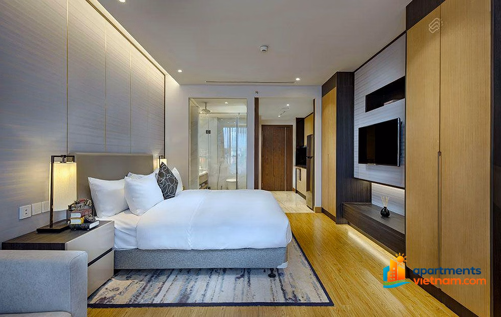 I need to rent a 5* 2 bedroom Wyndham Soleil apartment, big balcony with sea view, price 55 million***