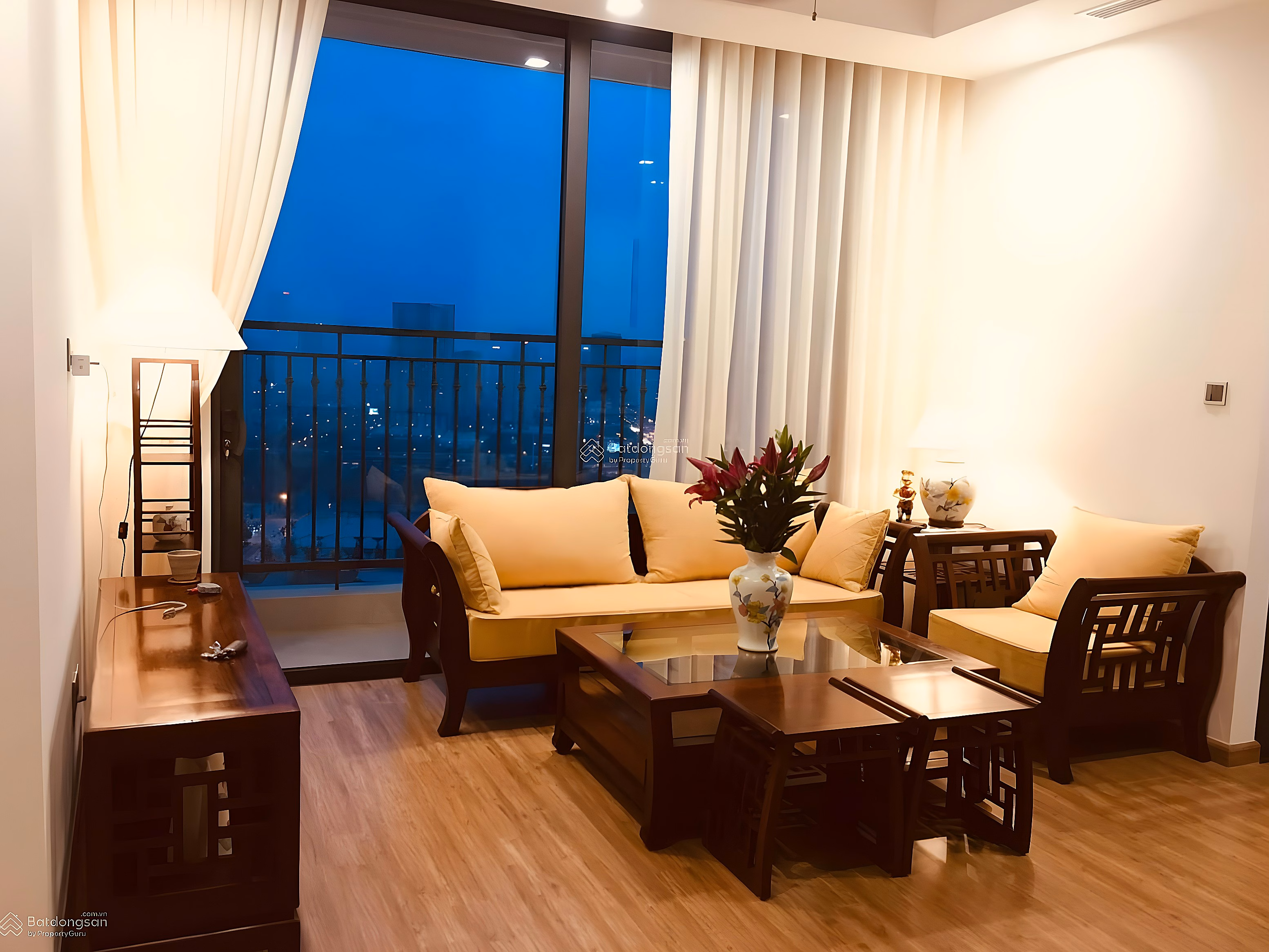 Apartment for sale at Vinhomes Metropolis - Lieu Giai, 25 billion VND, 110m2