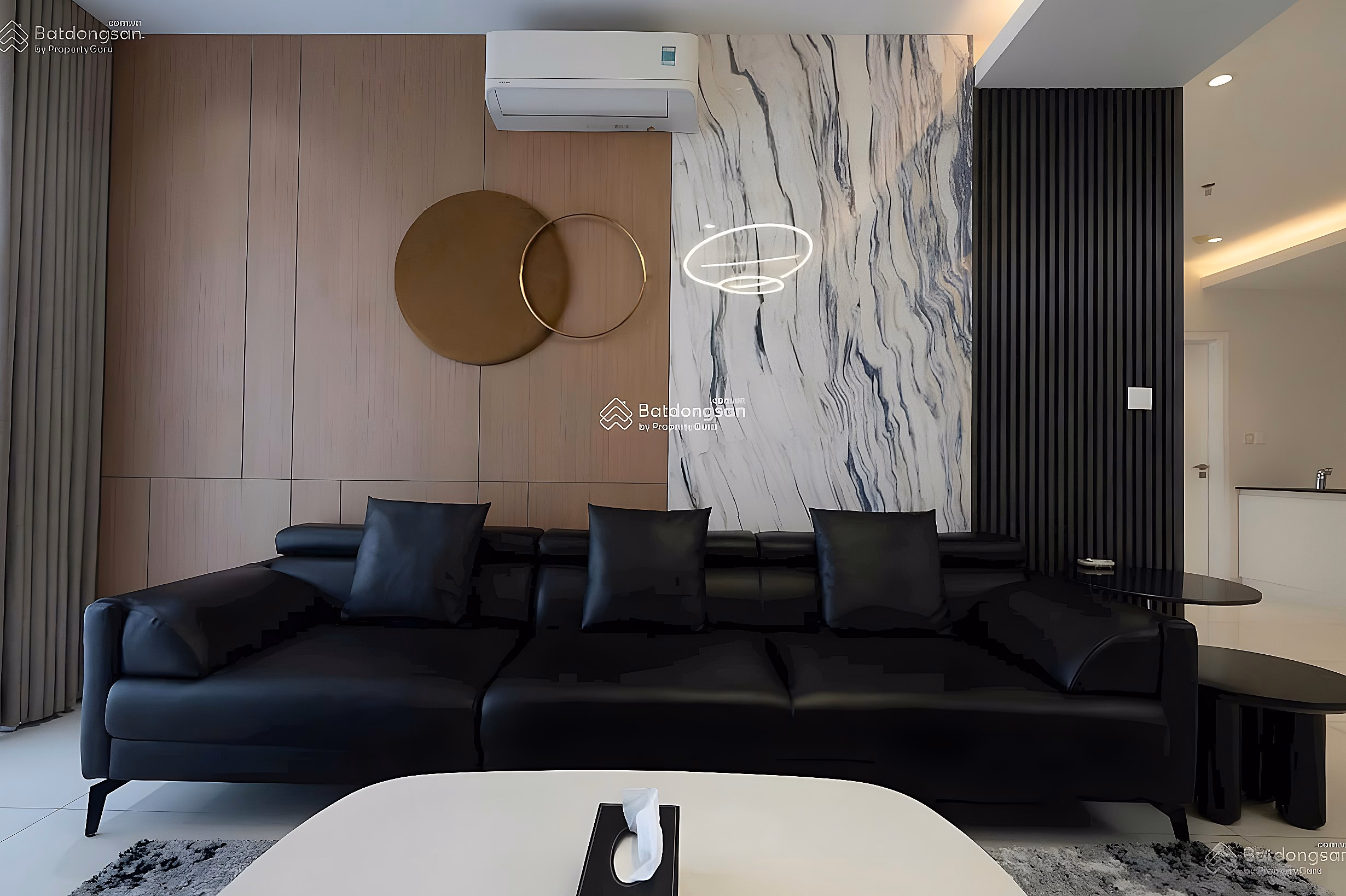 The owner needs to urgently sell a 3-bedroom apartment with Saigon Docklands river view, area 125.5m2, fully furnished, price 6 billion,935