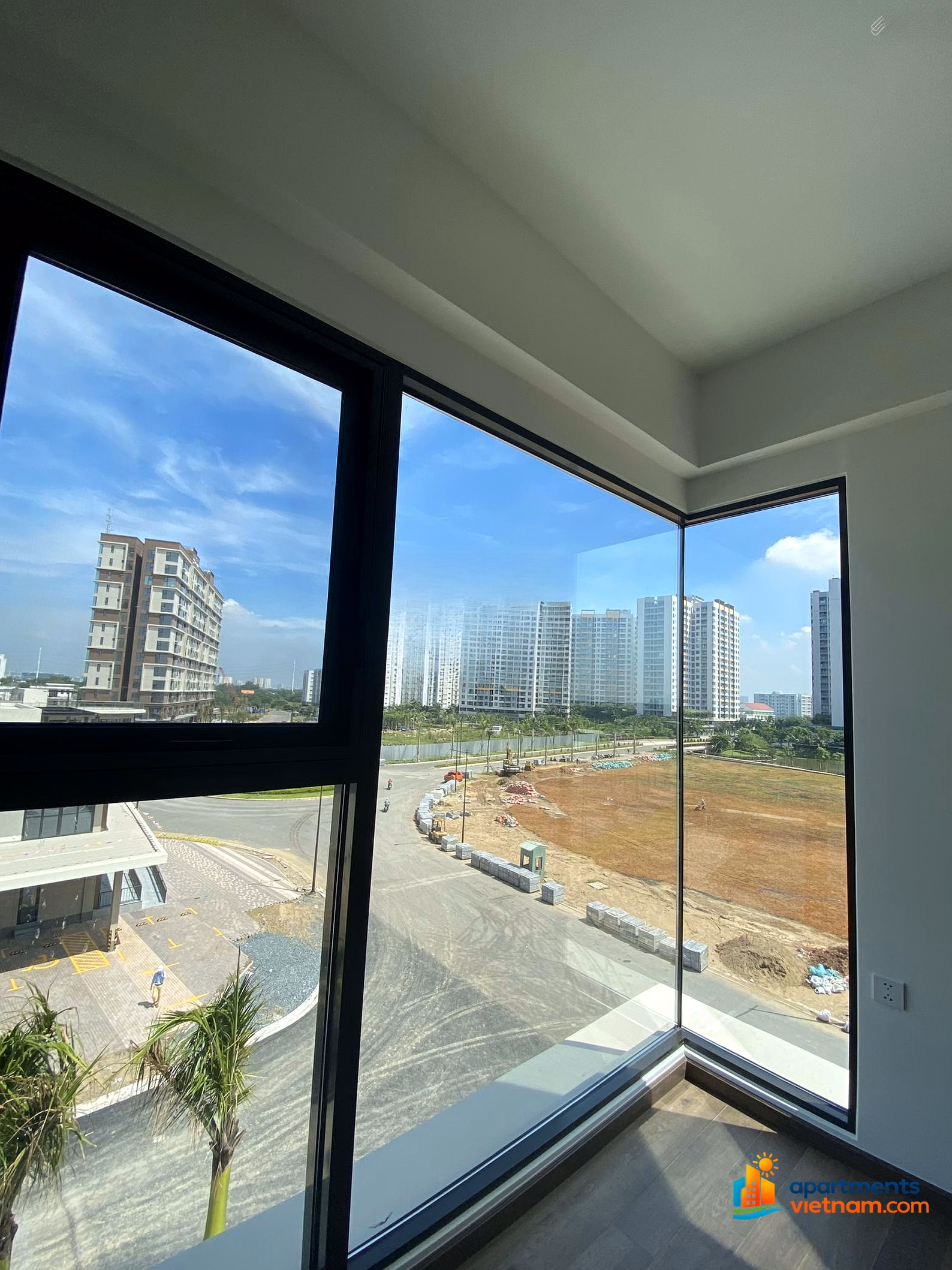 Quick sale of 85m2 apartment with Panorama river view